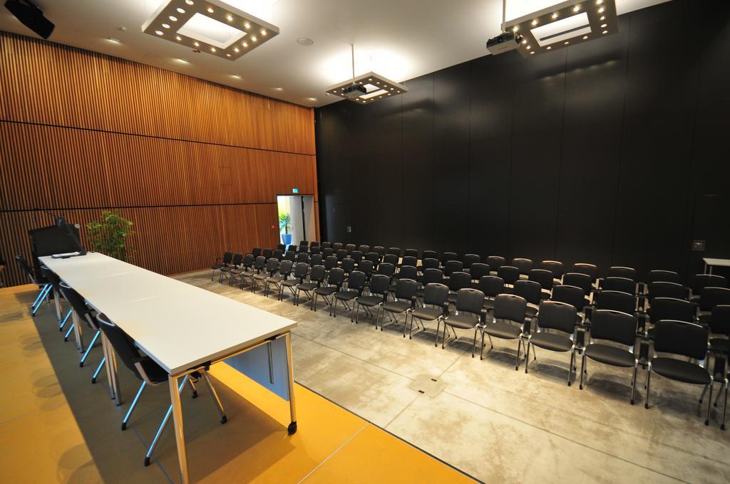 Seminarhotel Campus ซัวร์ซี ภายนอก รูปภาพ